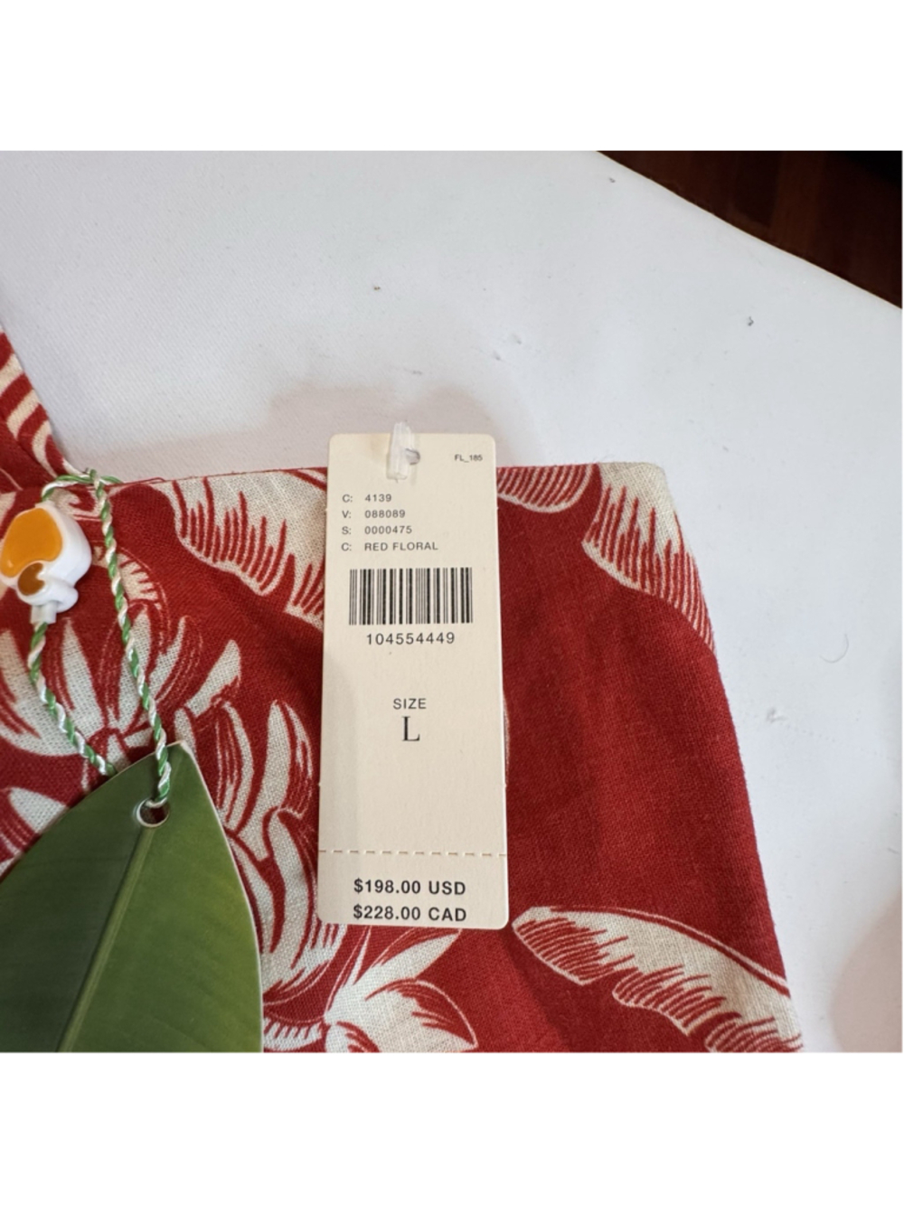 NWT Farm Rio Linen Blend Guanacaste Red/White Floral Romper Size:L MSRP:$198 - Picture 9 of 10